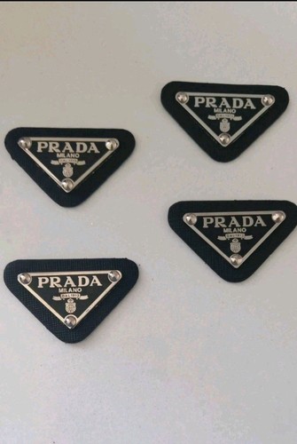 Prada logo triangle black - 4,