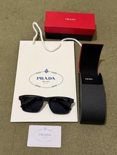 Men’s Sunglasses Prada Comes