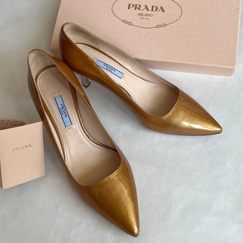 Prada patent leather - prada,
